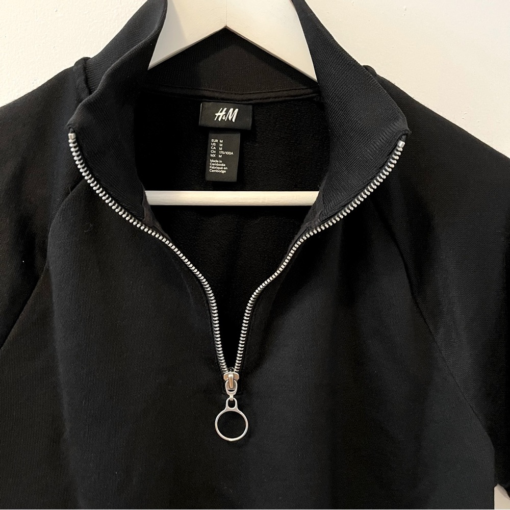 H&M mock neck zipper sweatshirt